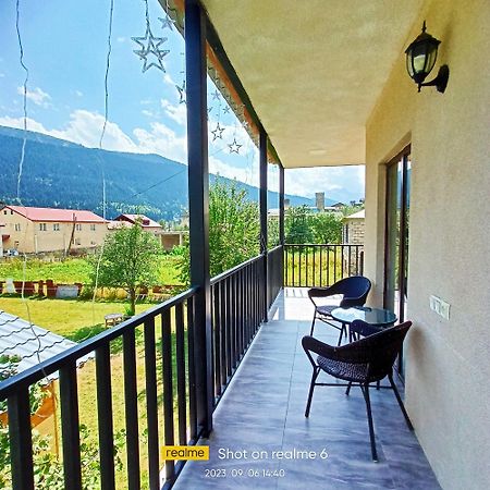 House B&B Местия Экстерьер фото