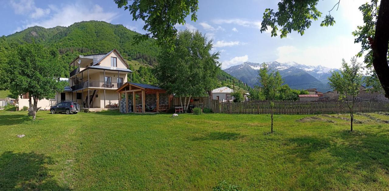 House B&B Местия Экстерьер фото