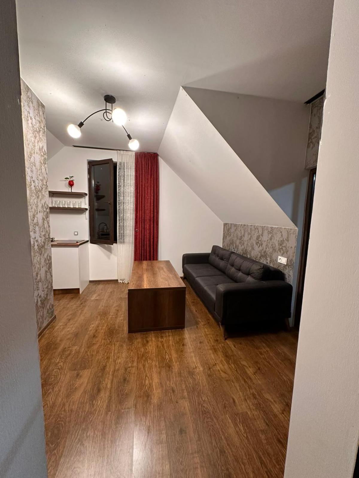 House B&B Местия Экстерьер фото